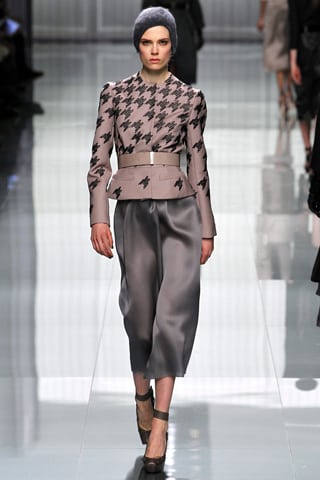 ChristianDior_AW2012_Pieddepoule